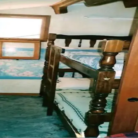 Vieux Rose Avec Acces Piscine *